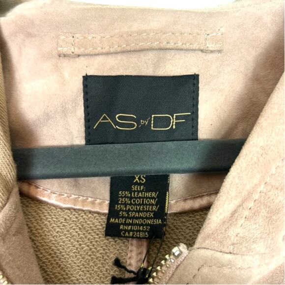 AS by DF Women’s XS Rose Pink Suede Zip Front Hoodie Designer Jacket Coat NEW - Picture 6 of 7